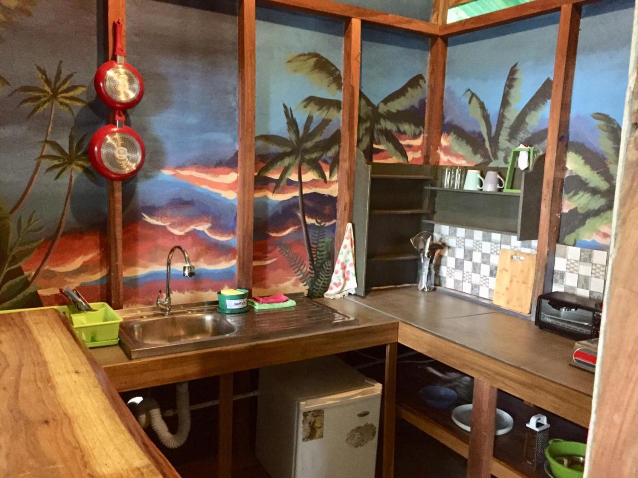 הוסטל Puerto Viejo de Talamanca Oasis מראה חיצוני תמונה